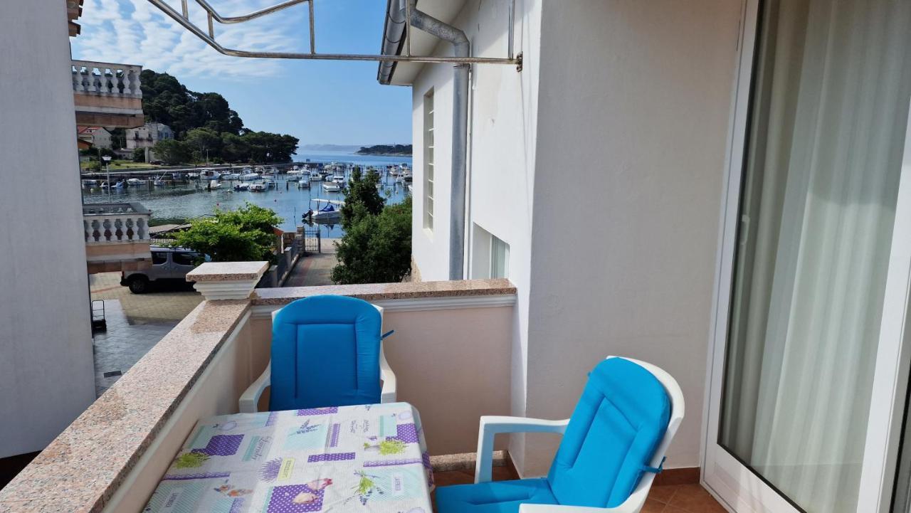 Haus Anica Apartman Rab Town Kültér fotó