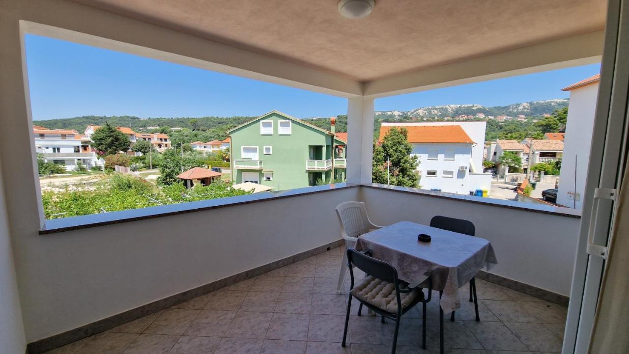 Haus Anica Apartman Rab Town Kültér fotó