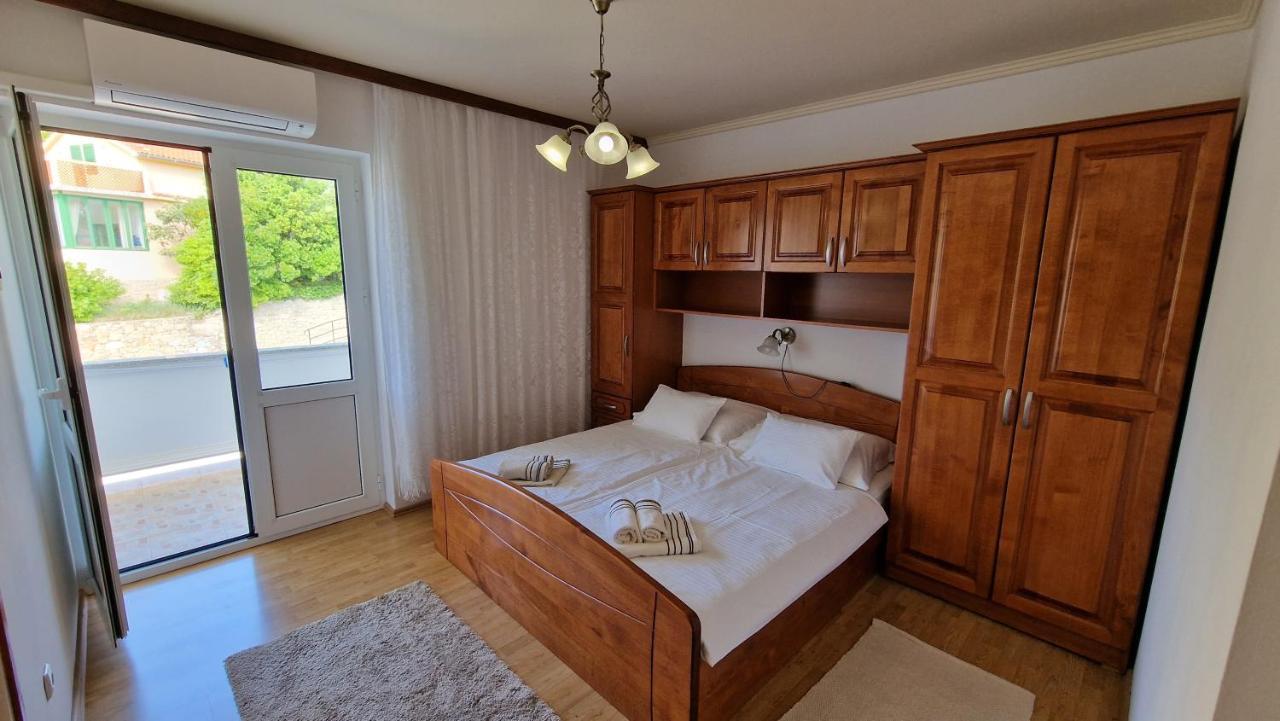Haus Anica Apartman Rab Town Kültér fotó
